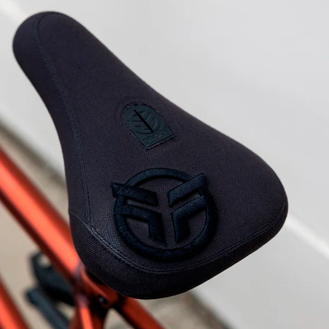 ASIENTO FEDERAL LOGO NEGRO