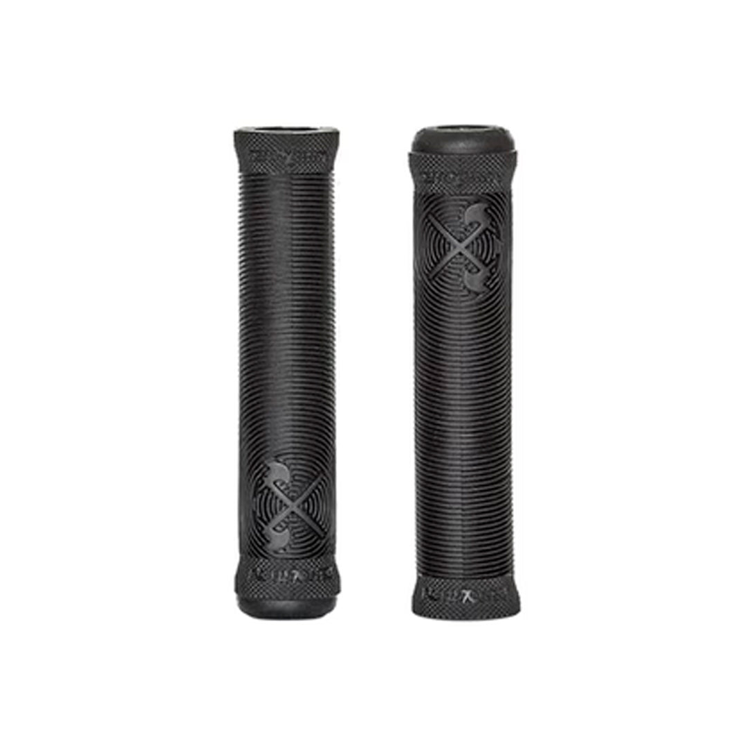 GRIPS DEMOLITION AXES