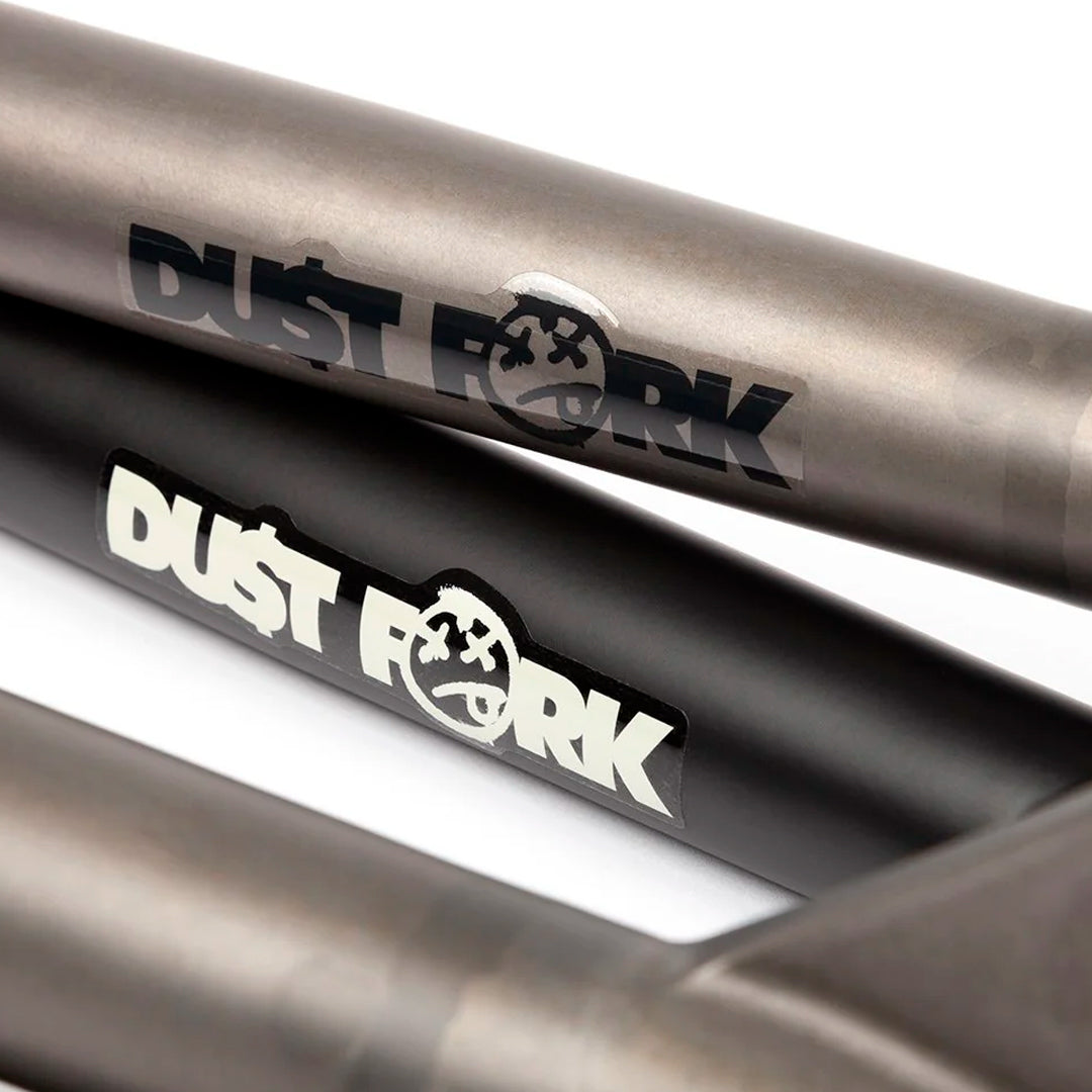 TRINCHE BSD DUST